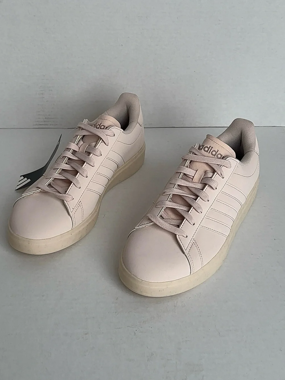 adidas Grand Court 2.0 Sneakers Women’s Size 10 Pink JH8680 Cloudfoam NWT